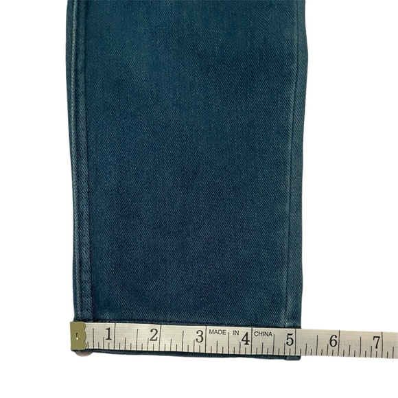 Hue Ultra Soft High Waist Denim Leggings - size small. EUC. - Picture 5 of 16